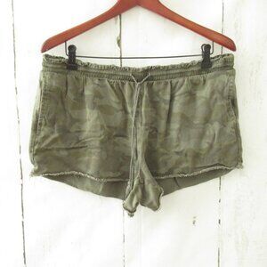 Knox Rose Shorts L Large Green Camo Camouflage Pull On